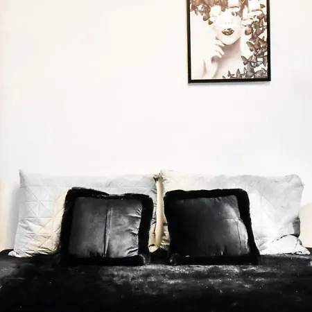 Dietro L Angolo, 2 Bath Apartmán