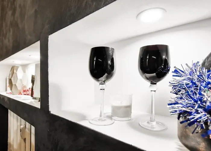 Dietro L Angolo, 2 Bath 아파트 *