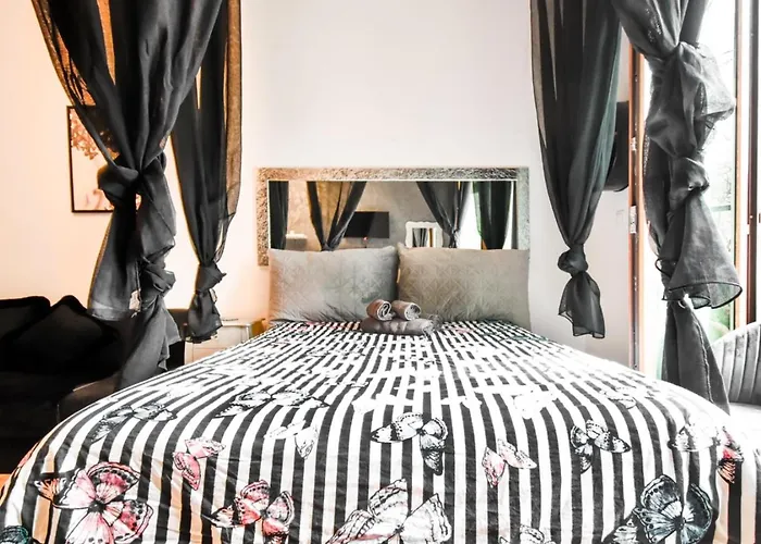 アパート Dietro L Angolo, 2 Bath ソフィア