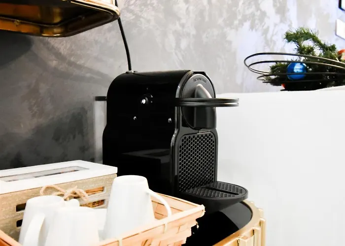 Dietro L Angolo, 2 Bath * ソフィア