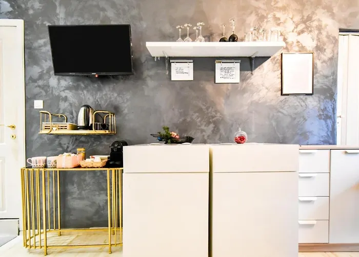 Dietro L Angolo, 2 Bath アパート *